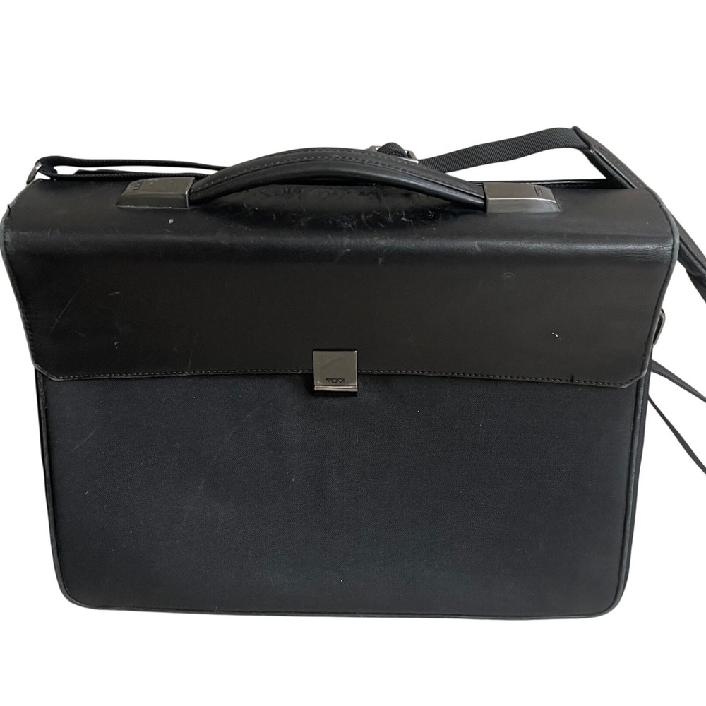 Tumi Black Leather Nylon Expandable Briefcase Messenger Bag Mens pre loved
